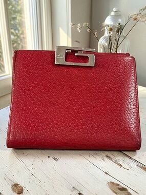 GUCCI Tom Ford Vintage Red Lambskin Trifold
Wallet with Silver G Clasp